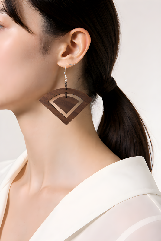 Fan Walnut Earring